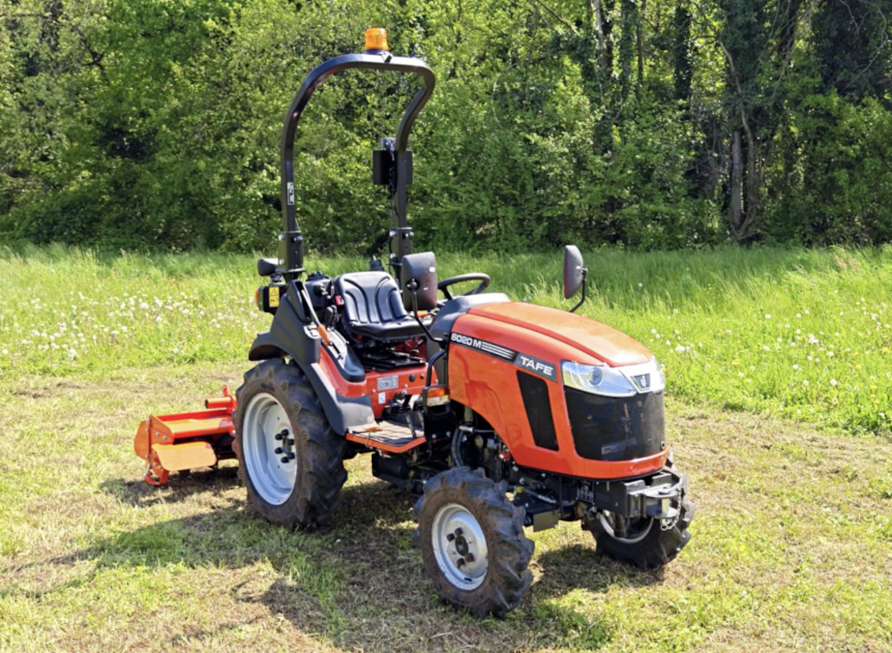 Tafe 6020 M 18 LE 9 + 3 sebesség