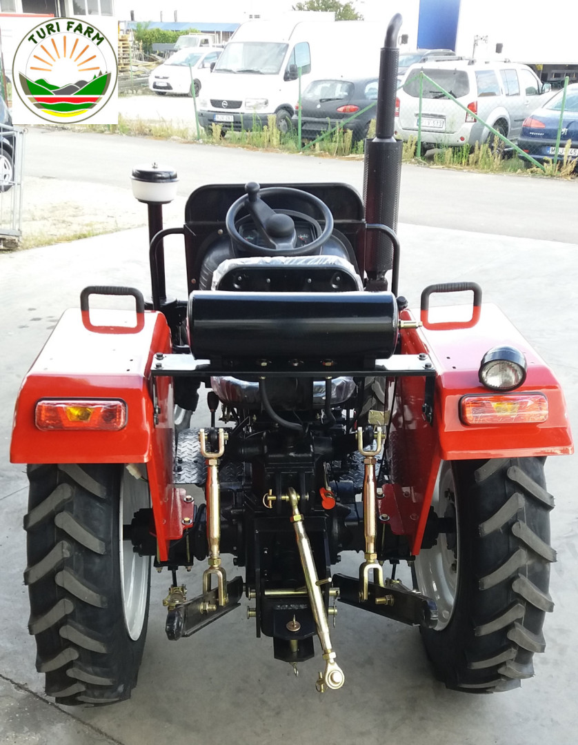 AMS_354 kistraktor 4WD 35LE