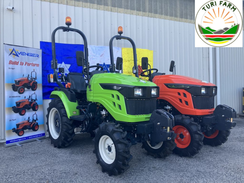 Avanger V26 homlokrakódós traktor